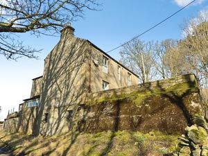 Photo 7- click for photo gallery